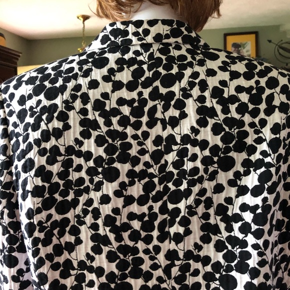 JONES WEAR Ladies Sz 16 Black & White Jacket. Quality material. - Picture 9 of 13